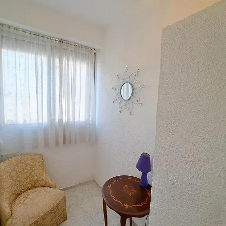 Apartamento Acogedor Con Wifi Valencia Exterior photo